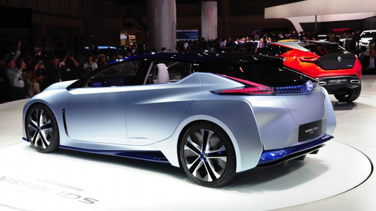 Nissan werkt naar de introductie van de zelfrijdende auto in 2020 met de Nissan IDS Concept op de Tokyo Motor Show 2015.