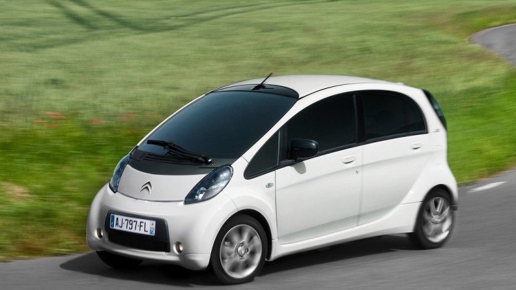 Sommige autos zijn verkooptoppers en andere zijn weer zo populair dat je vergeet dat ze hier geleverd worden. Die autos brengen we hier eens onder de aandacht.