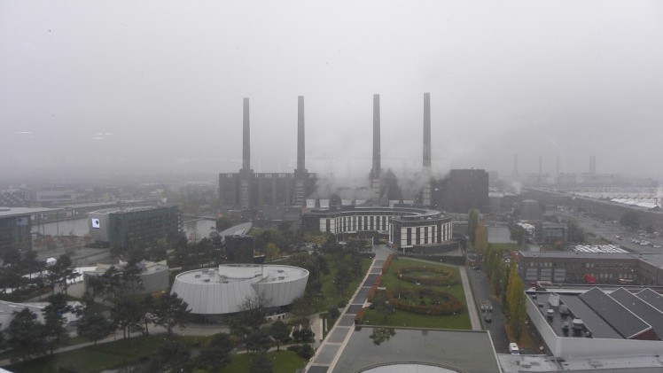 Autostadt is de plek waar de Volkswagen-groep het begrip merkbeleving tot uiting brengt. Wij namen er een kijkje en zochten uit of het alleen voor VAG-liefhebbers is of dat iedereen geweest moet zijn.