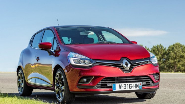 De autoverkopen zijn de afgelopen maand opnieuw gedaald. Er werden maar liefst 20% minder nieuwe autos verkocht dan dezelfde maand in 2015.