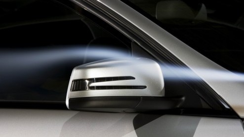 De komst van de Mercedes-Benz C-Klasse BlueEfficiency modellen was al bekend, maar de prijzen van deze zuinige Cs waren dat nog niet. Dat verandert vandaag. De C 180 Kompressor BlueEfficiency is er v
