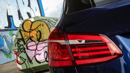 Autotest BMW 2 Serie Active Tourer met de 218d dieselmotor uitvoering en 20% bijtelling. De eerste MPV met voorwielaandrijving als BMW