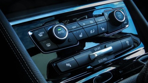 Autotest BMW 2 Serie Active Tourer met de 218d dieselmotor uitvoering en 20% bijtelling. De eerste MPV met voorwielaandrijving als BMW