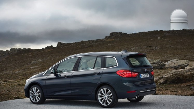 BMW maakt de prijzen van de 2 Serie Gran Tourer bekend en zet de vijf- en zevenzits MPV vanaf 6 juni in de Nederlandse showrooms. De 214d en 216d scoren 20% bijtelling.
