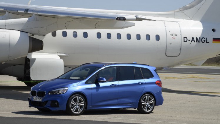 BMW 2 Serie Gran Tourer nu naast 220d xDrive ook als 218d xDrive leverbaar. BMW biedt de MPV nu in twee varianten met vierwielaandrijving aan.