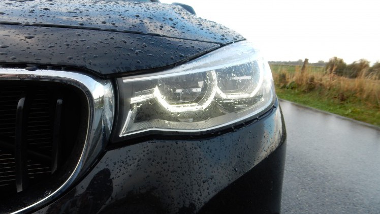De BMW 3 Serie doet het goed, maar de 3 GT zie je als enige variant niet zo heel vaak rijden. Samen met de andere 3 Serie-modellen heeft hij nu een facelift gehad. Gaat hij nu vaker verkocht worden?