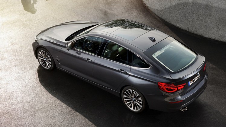 Geen facelift maar update in 2016 voor BMW 3 Serie Gran Turismo met nieuwe motoren, nieuwe BMW Professional navigatie en standaard LED-verlichting.