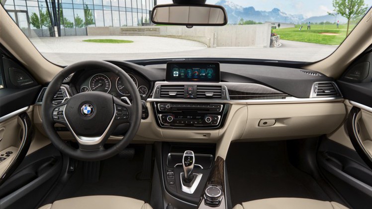 Geen facelift maar update in 2016 voor BMW 3 Serie Gran Turismo met nieuwe motoren, nieuwe BMW Professional navigatie en standaard LED-verlichting.