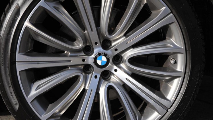 BMW volgt de 5 Gran Turismo op door de 6-serie Gran Turismo die een meer elegant voorkomen heeft.