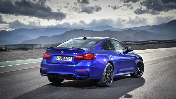 BMW presenteert een extra sportieve en exclusieve uitvoering voor de M4: de CS. De uitvoering vormt een middenweg tussen de andere M4 en M4 GTS en wordt in een beperkte oplage gebouwd.