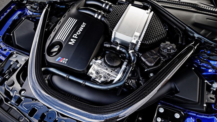 BMW presenteert een extra sportieve en exclusieve uitvoering voor de M4: de CS. De uitvoering vormt een middenweg tussen de andere M4 en M4 GTS en wordt in een beperkte oplage gebouwd.