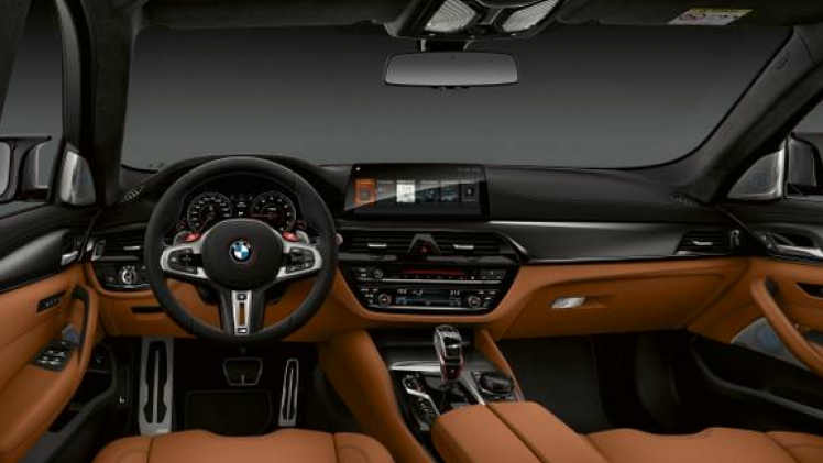 BMW M5 Competition met 625 pk