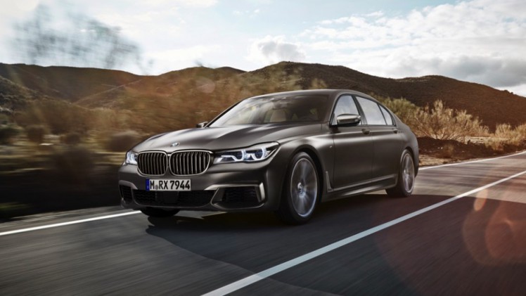 BMW 7 Serie aan de top met M760Li xDrive, dankzij 600 pk uit de 6.6 liter V12.