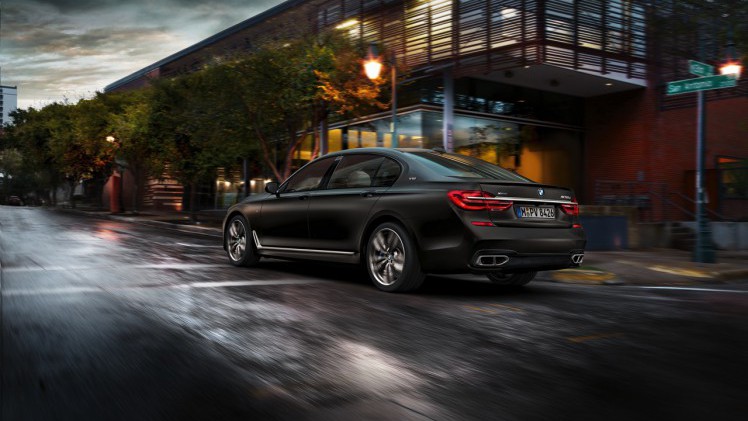 BMW 7 Serie aan de top met M760Li xDrive, dankzij 600 pk uit de 6.6 liter V12.