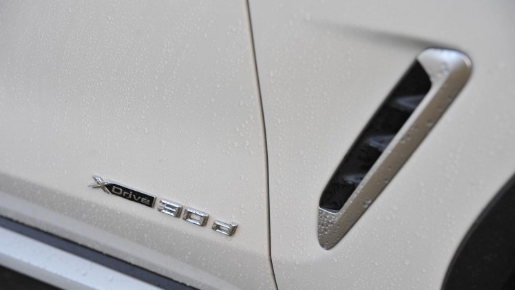 BMW levert de derde generatie X3 die op het gebied van verfijning en voorzieningen weer een flinke stap voorwaarts zet.
