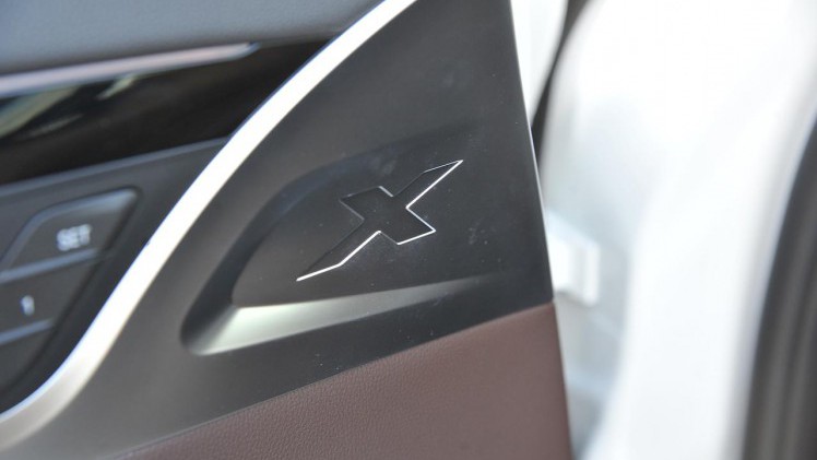 BMW levert de derde generatie X3 die op het gebied van verfijning en voorzieningen weer een flinke stap voorwaarts zet.