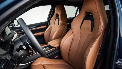 BMW presenteert op de Los Angeles Auto Show de M-versies van de X5 en de X6.