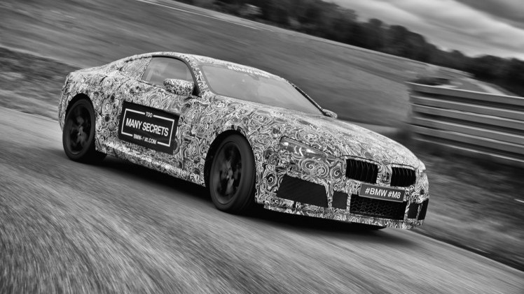 De nieuwe BMW 8-serie maakt zijn circuitdebuut op Daytona in januari.