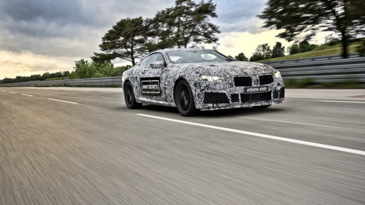 De nieuwe BMW 8-serie maakt zijn circuitdebuut op Daytona in januari.