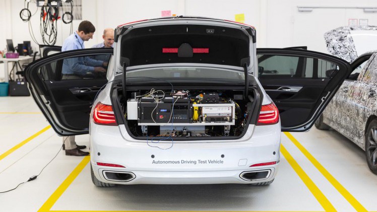 BMW opende 15 maanden terug een Autonomous Driving Campus en is naarstig op zoek naar medewerkers.