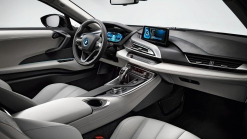Komende zomer start BMW met de van de i8. De plug-in hybride komt in eerste instantie beschikbaar als exclusieve First Edition.