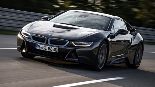 Komende zomer start BMW met de van de i8. De plug-in hybride komt in eerste instantie beschikbaar als exclusieve First Edition.