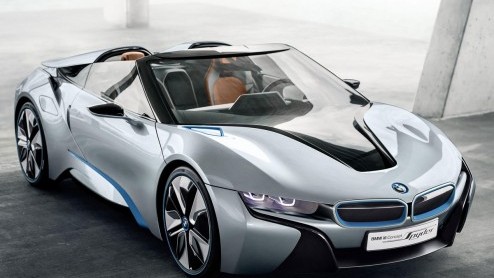 Medio volgend jaar arriveert de BMW i8 in ons land. Ruim een jaar later krijgt de hybride supercar ook gezelschap van een zomerse versie, want BMW heeft groen licht gegeven de i8 Spyder.