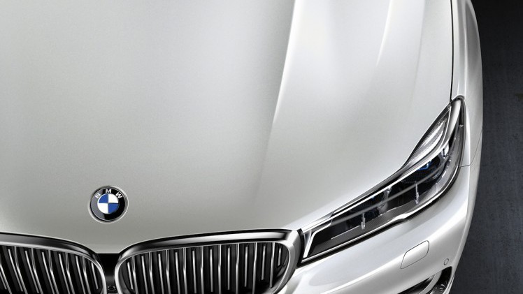 BMW vernieuwt iDrive van X3, X4 en 6 Serie met nieuwe icoonweergave, bekend uit de nieuwe 7 Serie. De wijzigingen zijn onderdeel van modeljaar 2016.