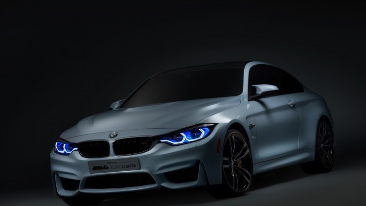 BMW laat in Las Vegas zien wat er allemaal mogelijk is op het gebied van verlichting. Laserlampen, OLEDs en nieuwe functies...