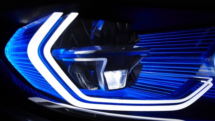 BMW laat in Las Vegas zien wat er allemaal mogelijk is op het gebied van verlichting. Laserlampen, OLEDs en nieuwe functies...