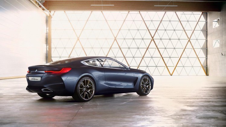 BMW heeft op Villa d'Este de prachtige conceptversie van de nieuwe 8 Serie onthuld.