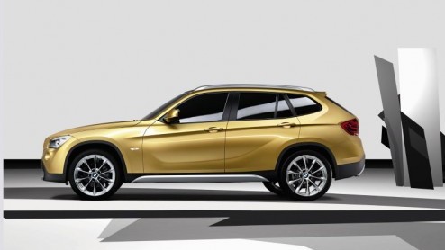 BMW maakt vaart met de X1. Nadat het merk de concept presenteerde werden er al prototypen op de weg gesignaleerd, die tegen het eind van het jaar uitontwikkeld moeten zijn. Vandaag is het weer zover,