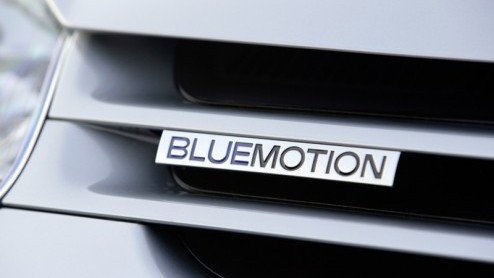 Zuinig nieuws van Volkswagen. Het merk versterkt het BlueMotion gamma met de Golf Variant en de Jetta. Dankzij technische aanpassingen aan de 1.9 TDI, versnellingsbak en onderstel verbruiken beide mod