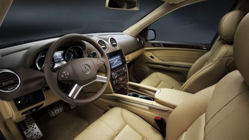 Brabus weet al jarenlang raad met het optuigen van Mercedessen. Het laatste product van de Duitse tuner is de vernieuwde M-Klasse. Natuurlijk werd het topmodel daarvan onder handen genomen, waardoor d