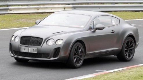 Een Bentley op 'de Ring', wat moet dat voorstellen? De neus spreekt boekdelen, dit is de Continental Supersports! Bij het presenteren van een concept op de Autosalon van Geneve dit jaar blijft het dus