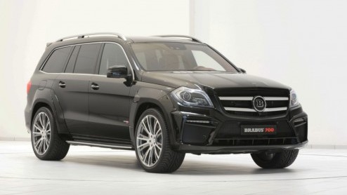 BRABUS 700 GR Widestar is opgestookte GL 63 AMG met 690 pk en 960 Newtonmeter. Topsnelheid 300 km/u.