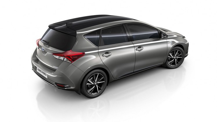 Toyota levert de Auris nu ook als Black Edition. Toch is zwart n van de carrosseriekleuren die niet leverbaar zijn voor de speciale uitvoering.
