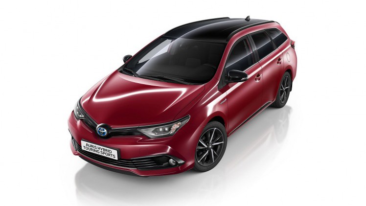 Toyota levert de Auris nu ook als Black Edition. Toch is zwart n van de carrosseriekleuren die niet leverbaar zijn voor de speciale uitvoering.