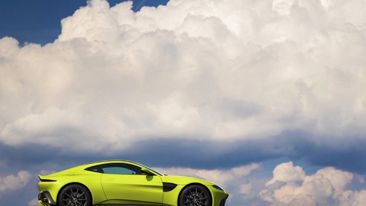 Aston Martin presenteert de nieuwe Vantage coup die in het voorjaar van 2018 leverbaar zal zijn.