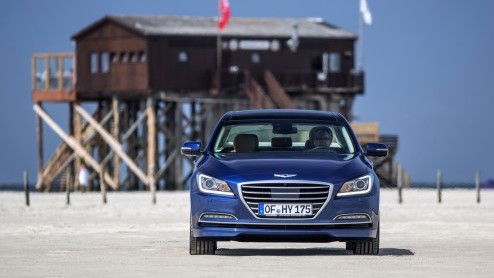 Rij-indruk Hyundai Genesis sedan, de luxe limousine met 3.8 V6 en alle gadgets.