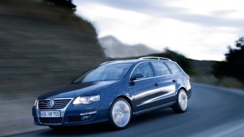 Zuinig rijden is een ding, daadwerkelijk schoon rijden is een heel ander verhaal. Volkswagen komt  in navolging van BMW en Mercedes  met geavanceerde emissiearme dieseltechniek: BlueTDI. Als eerst