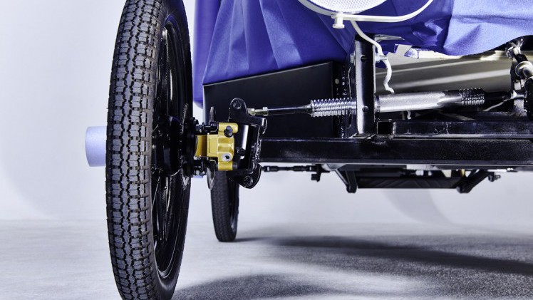 Om haar 18e verjaardag eens goed te vieren introduceert Bol.com haar eigen volledig elektrische auto. De auto is zelfs per direct te bestellen.