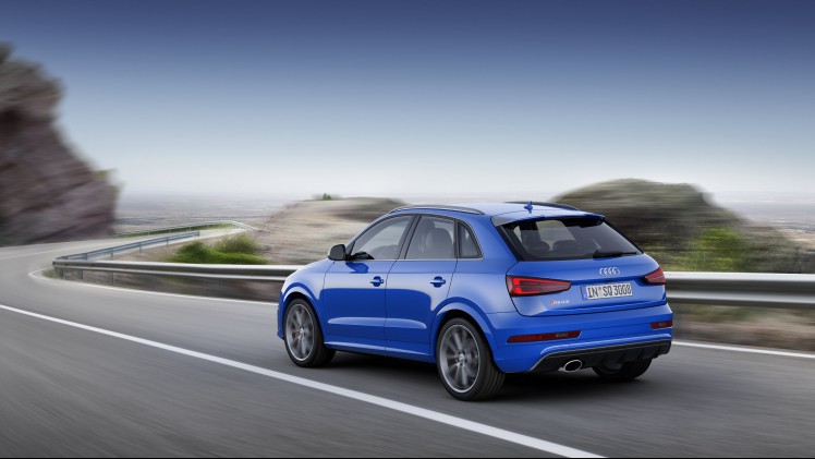De Audi RS Q3 gaat exclusief als RS Q3 Performance met de tot 367 pk opgestookte 2.5 TFSI motor. De introductie vindt plaats op de Autosalon van Genve 2016.