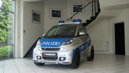Eind vorige week werd door een aantal leden van smartforum.nl een 'BRABUSmeeting' in het Duitse Bottrop georganiseerd. Die dag stond een rondleiding bij BRABUS op het programma, waarin de smartliefheb