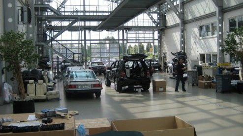 Eind vorige week werd door een aantal leden van smartforum.nl een 'BRABUSmeeting' in het Duitse Bottrop georganiseerd. Die dag stond een rondleiding bij BRABUS op het programma, waarin de smartliefheb