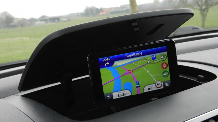 AutoVandaag rijdt met de Suzuki Swift om het werkelijke verbruik van de auto te vergelijken met andere Suzuki-rijders via de gratis Verbruiks-app.