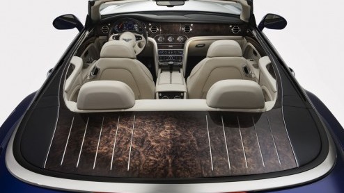 Bentley Mulsanne Cabriolet in Los Angeles gepresenteerd als Grand Convertible.