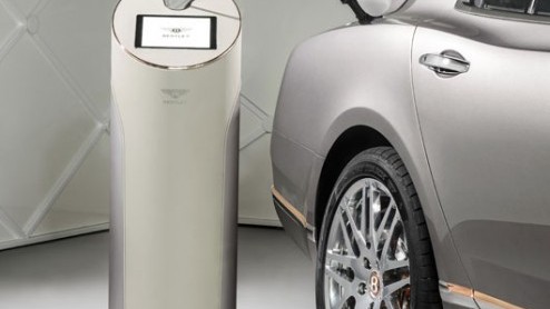 Op de Beijing Motor Show later deze maand presenteert Bentley de Hybrid Concept. De plug-in hybride lijkt een reguliere Mulsanne,maar heeft van binnen heuse plug-in techniek aan boord.