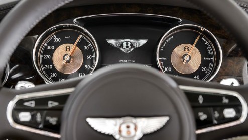 Op de Beijing Motor Show later deze maand presenteert Bentley de Hybrid Concept. De plug-in hybride lijkt een reguliere Mulsanne,maar heeft van binnen heuse plug-in techniek aan boord.