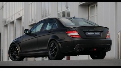 Zuur nieuws voor Ferrari rijders en andere eigenaren van supercars. De nieuwe kanonskogel van Brabus is af. Liefhebbers die aan de C 63 AMG niet genoeg hebben kunnen voor de Brabus Bullit Power kiezen